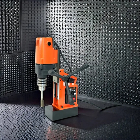 . Taladro de asiento magnético multifuncional de 240 V para trabajos de precisión